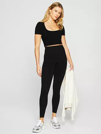 FABLETICS | Damen Fitnessshirt Sleek Seamless Cropped | schwarz