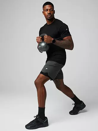 FABLETICS | Herren Fitnessshort The 7 One | rot