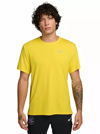 NIKE | Herren Laufshirt Dri-FIT UV Miler | gelb