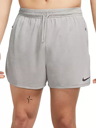 NIKE | Herren Laufshort Dri-FIT Stride Running Division 4