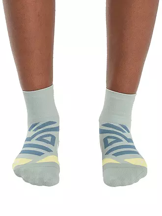 ON | Damen Laufsocken Performance Mid | rosa