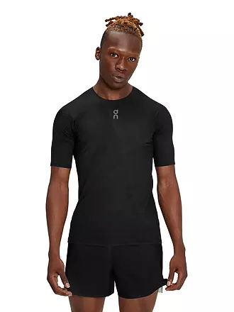 ON | Herren Laufshirt Ultra Trail | schwarz