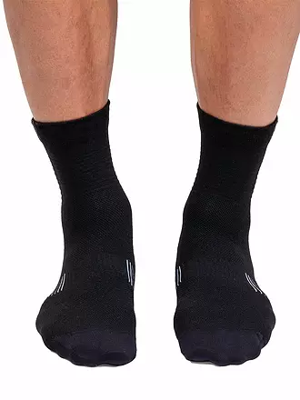 ON | Herren Laufsocken Ultralight Mid | weiss