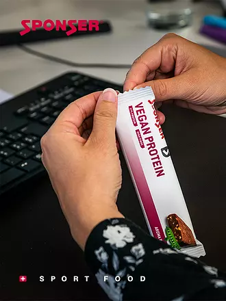 SPONSER | Vegan Protein Bar Berry, 50 g Riegel | bunt
