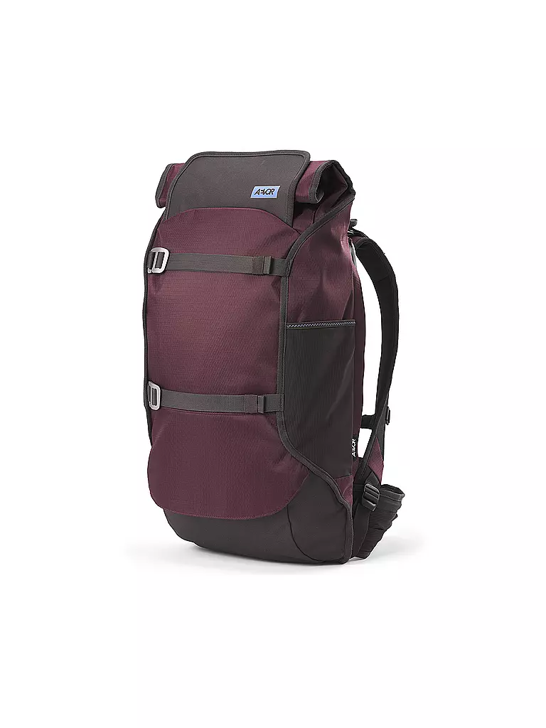 AEVOR |  Rucksack Travel Pack Proof Black 38-45L | dunkelrot
