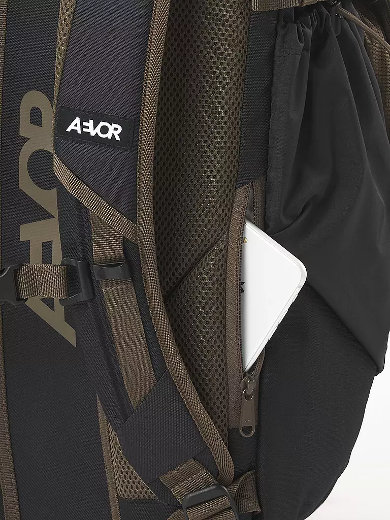 AEVOR | Rucksack Roll Pack 28L | braun