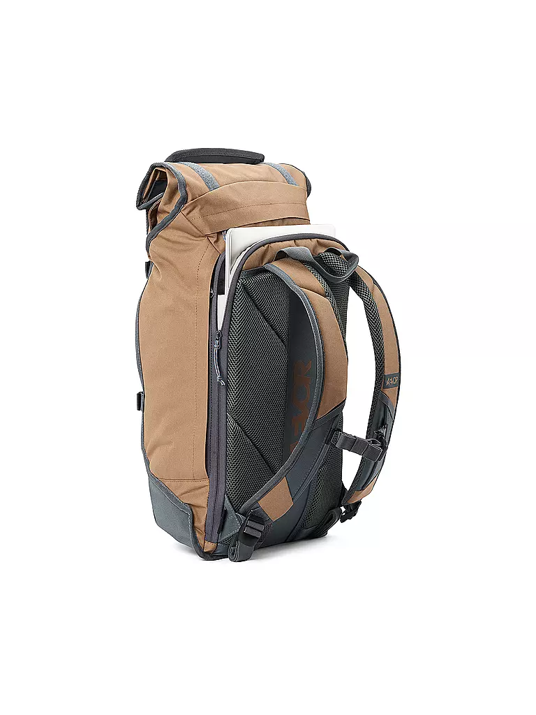AEVOR | Rucksack Trip Pack 26-33L | braun
