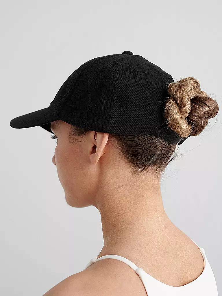 AIM'N | Damen Kappe Logo Small | schwarz