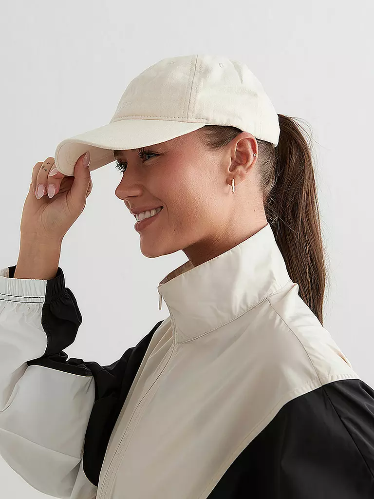 AIM'N | Damen Kappe Logo Small | beige