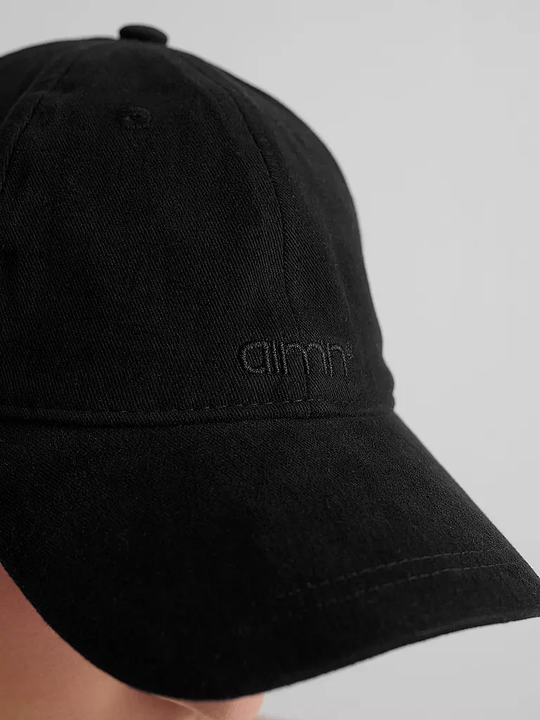 AIM'N | Damen Kappe Logo Small | schwarz