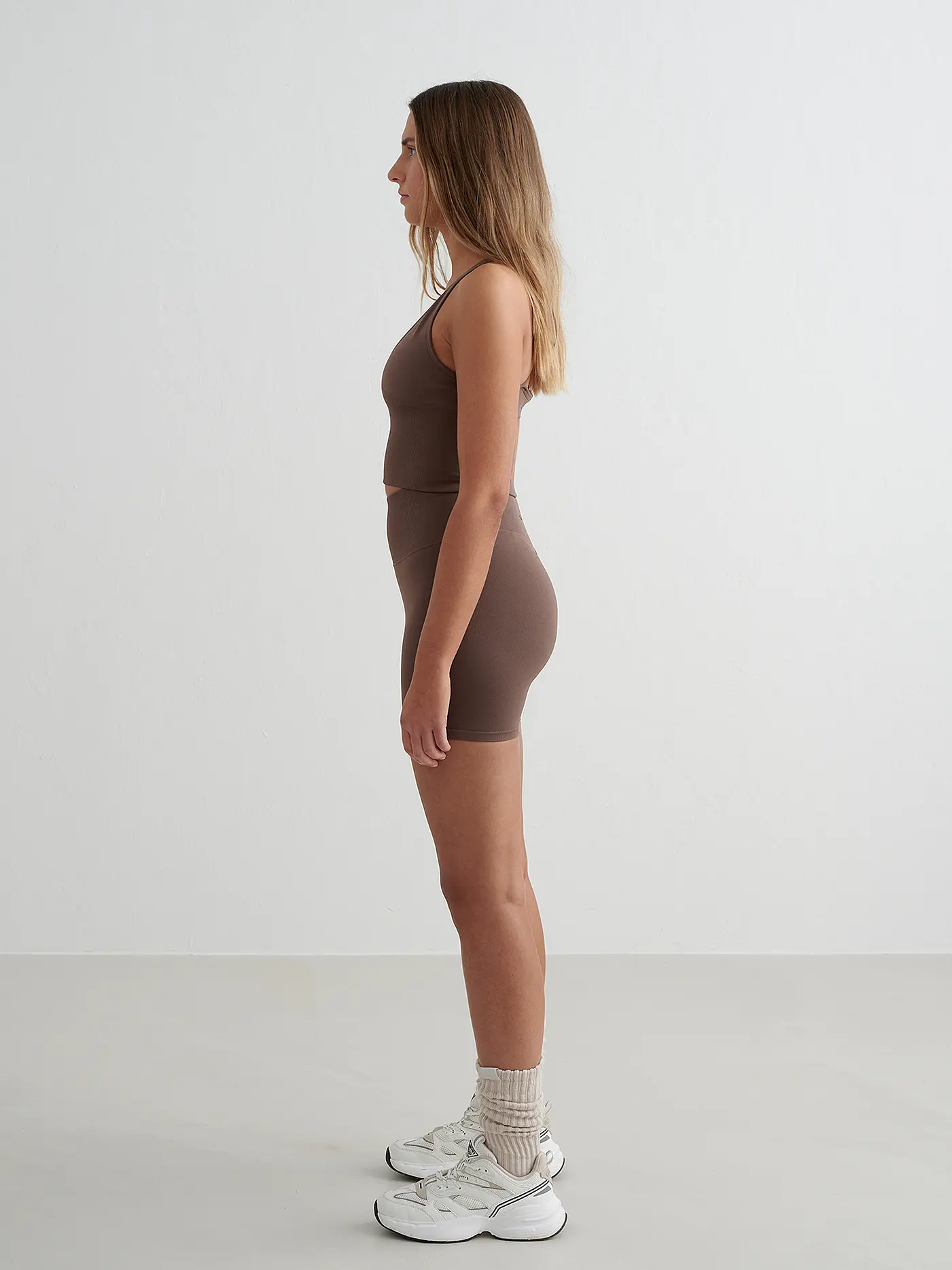 AIM'N | Damen Short Shape Seamless Hotpant | braun