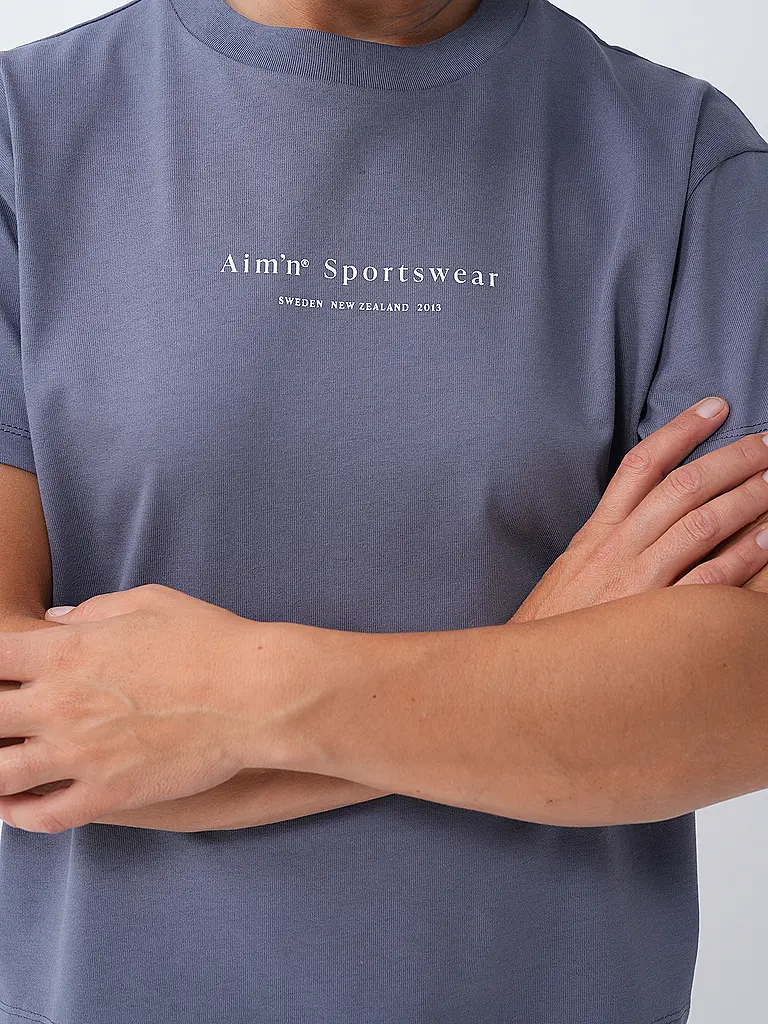 AIM'N | Damen T-Shirt Boxy Serif | 