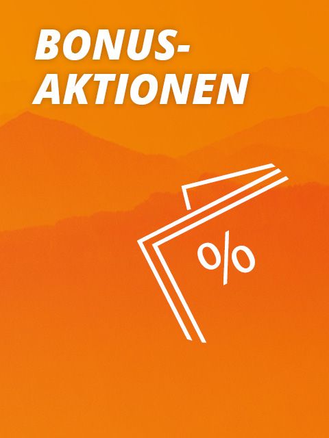Orangefarbener Hintergrund mit dem Text „BONUS-AKTIONEN“ in Weiß. Darunter ist eine stilisierte weiße Einkaufstasche mit einem Prozentsymbol abgebildet.