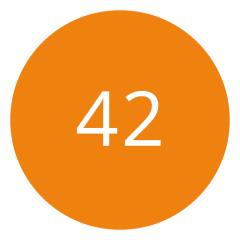 Ein orangefarbener Kreis mit der Zahl 42 in Weiß in der Mitte.