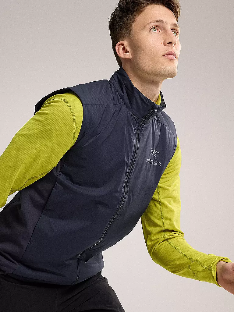 ARCTERYX | Herren Isoweste Atom | schwarz