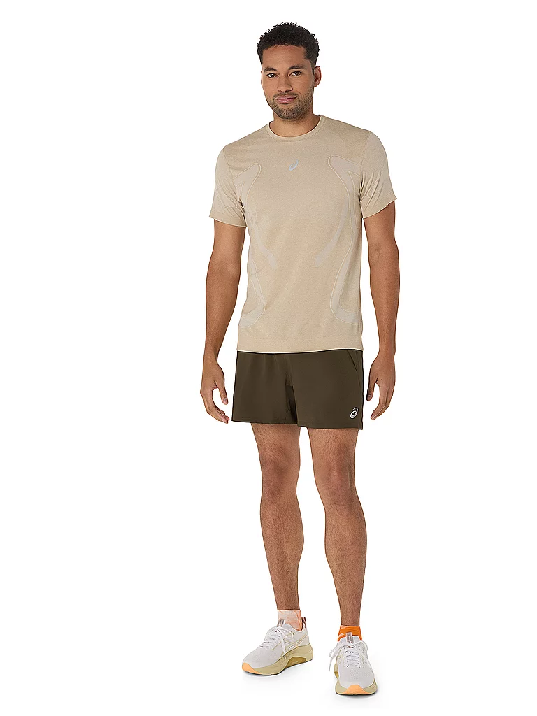 ASICS Herren Laufshorts Road 5inch braun | XL — Bild 3