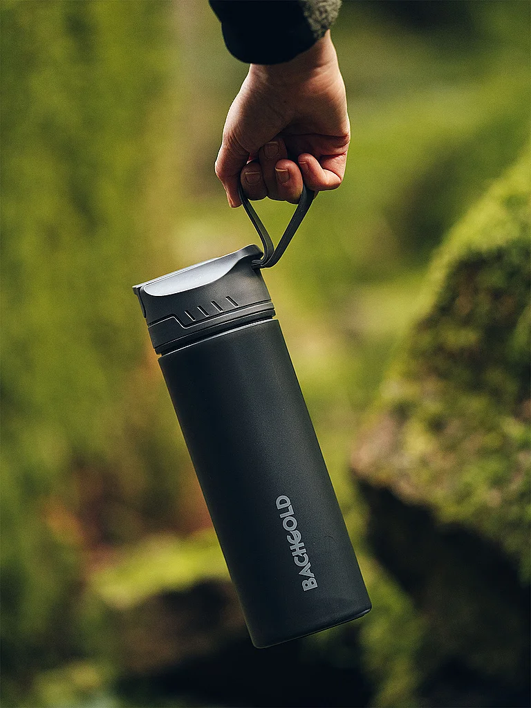 BACHGOLD Trinkflasche Selfpress Wasserfilter schwarz — Bild 3