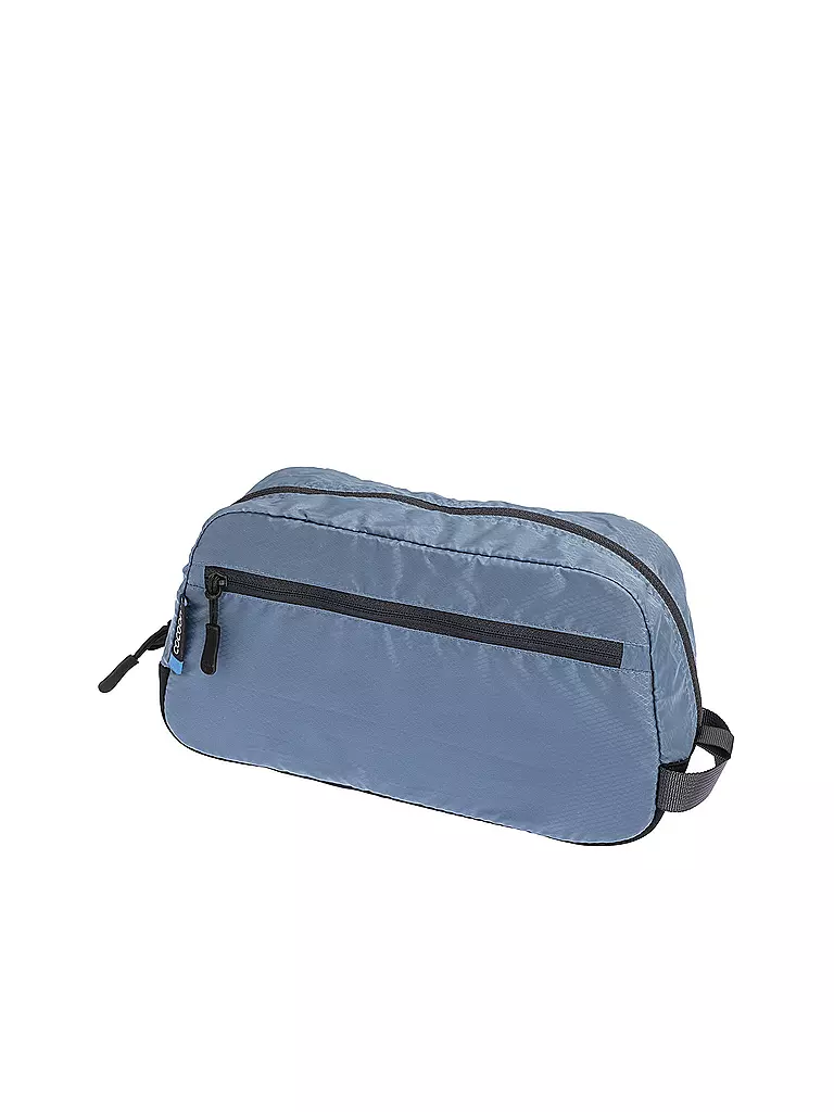 COCOON | On-The-Go Toiletry Kit Light M | blau