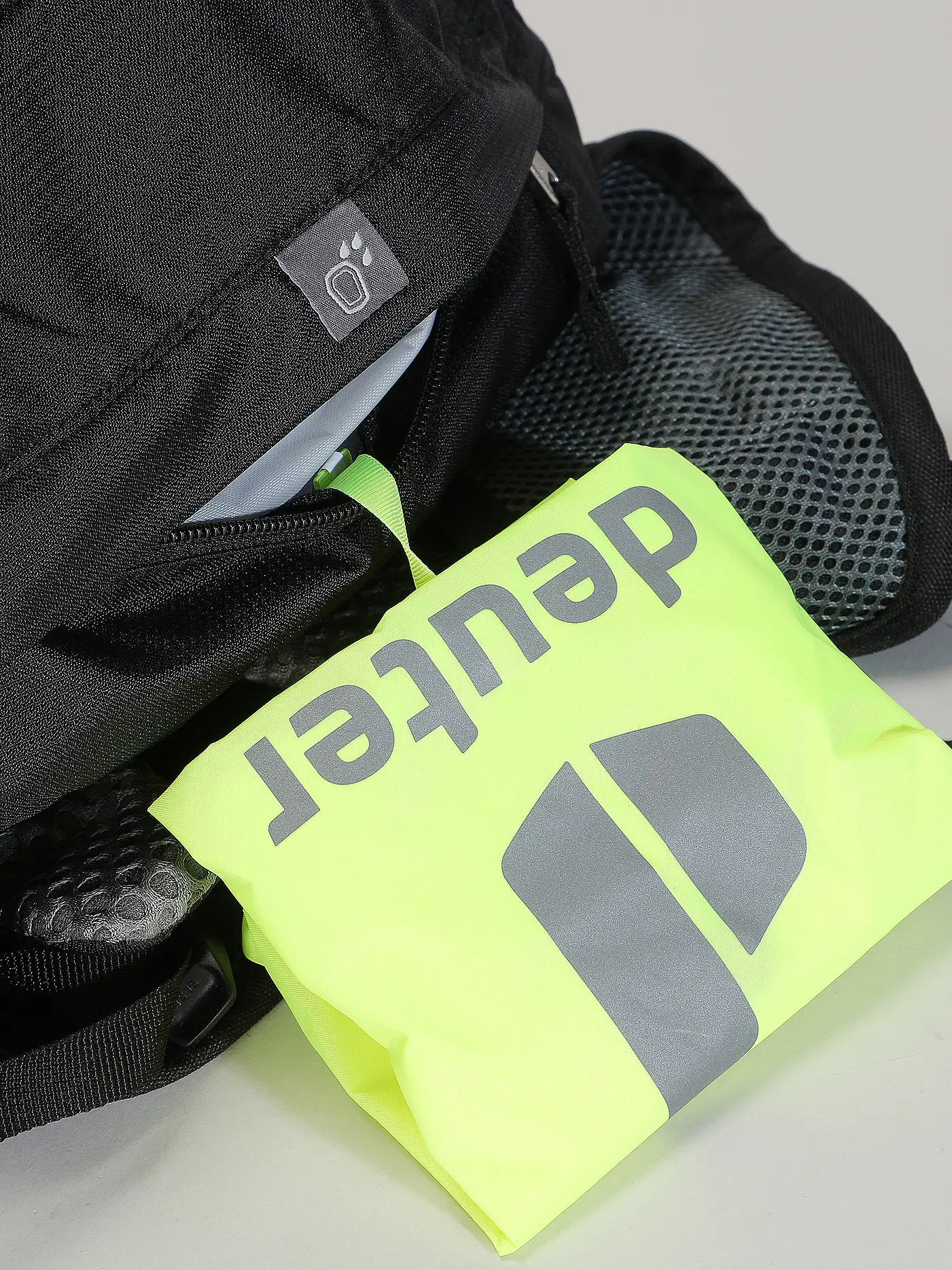 DEUTER | Radrucksack I 20 | schwarz