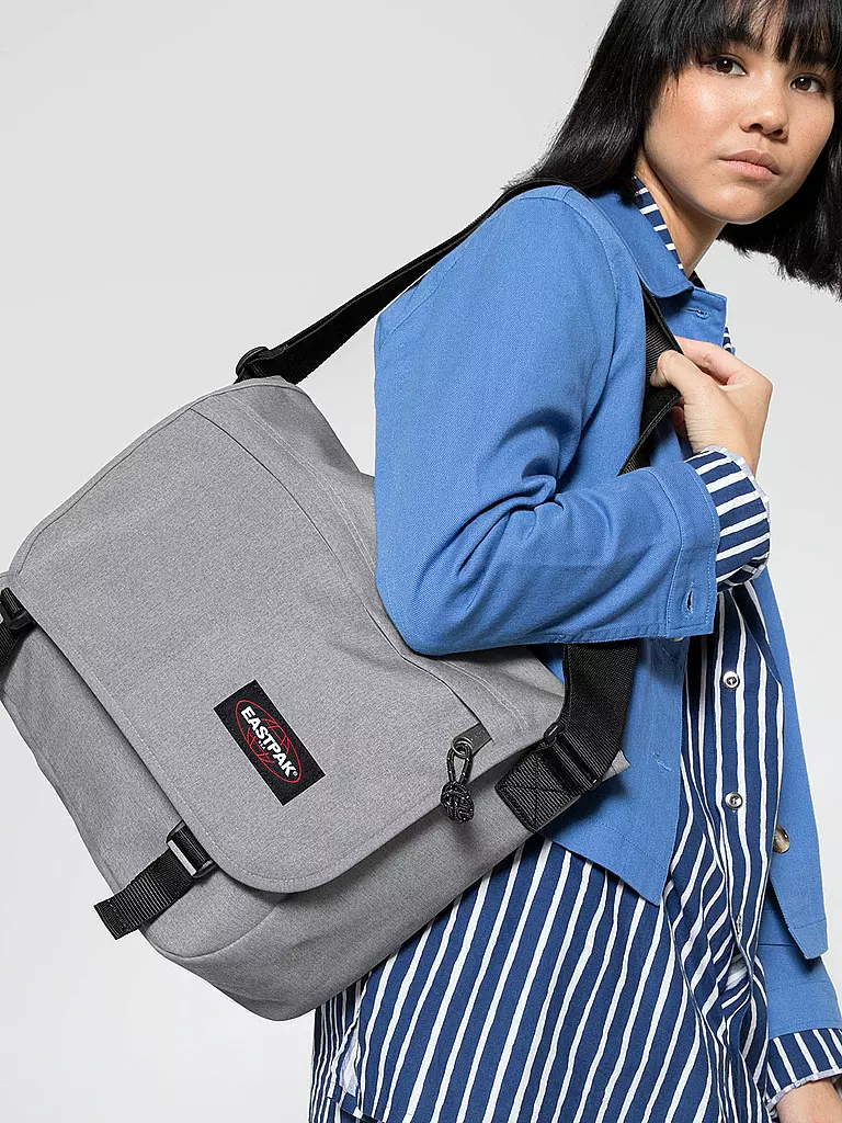 EASTPAK | Laptoptasche Delegate | blau