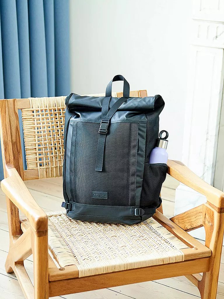 EASTPAK | Rucksack Tecum Roll Cnnct  20L | schwarz