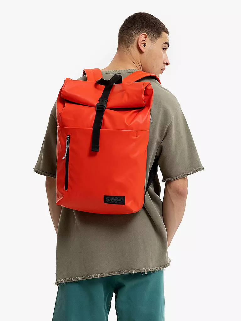 EASTPAK | Rucksack Up Roll 23L | hellblau