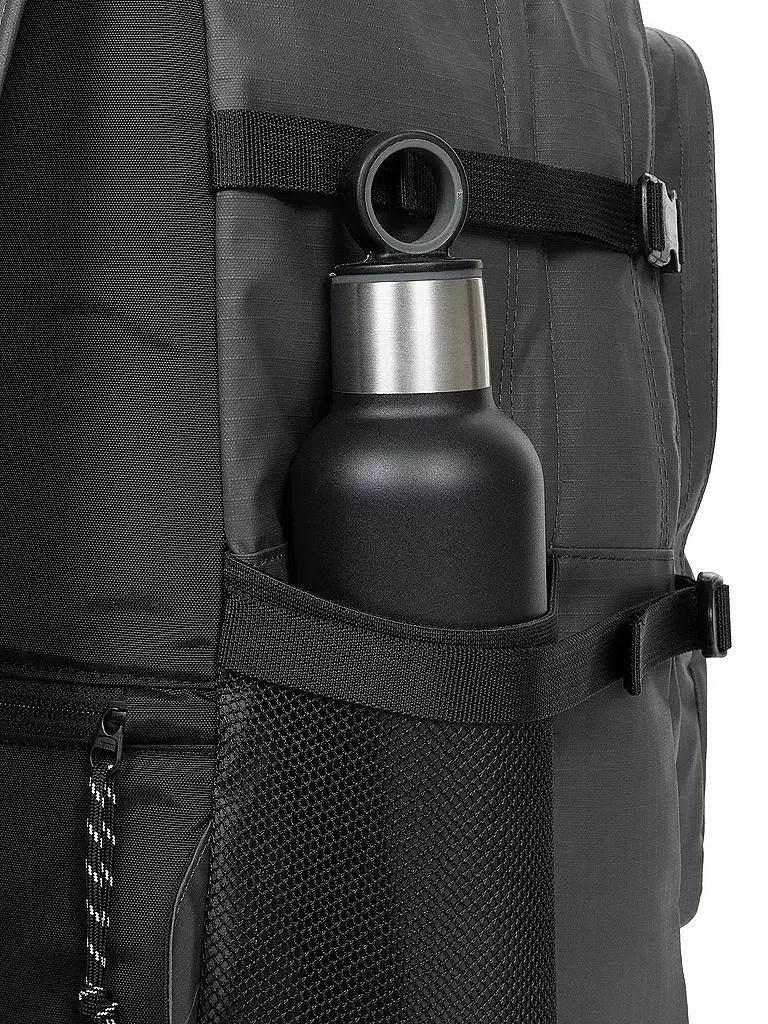 EASTPAK | Rucksack Volker Pro CS 36L | olive