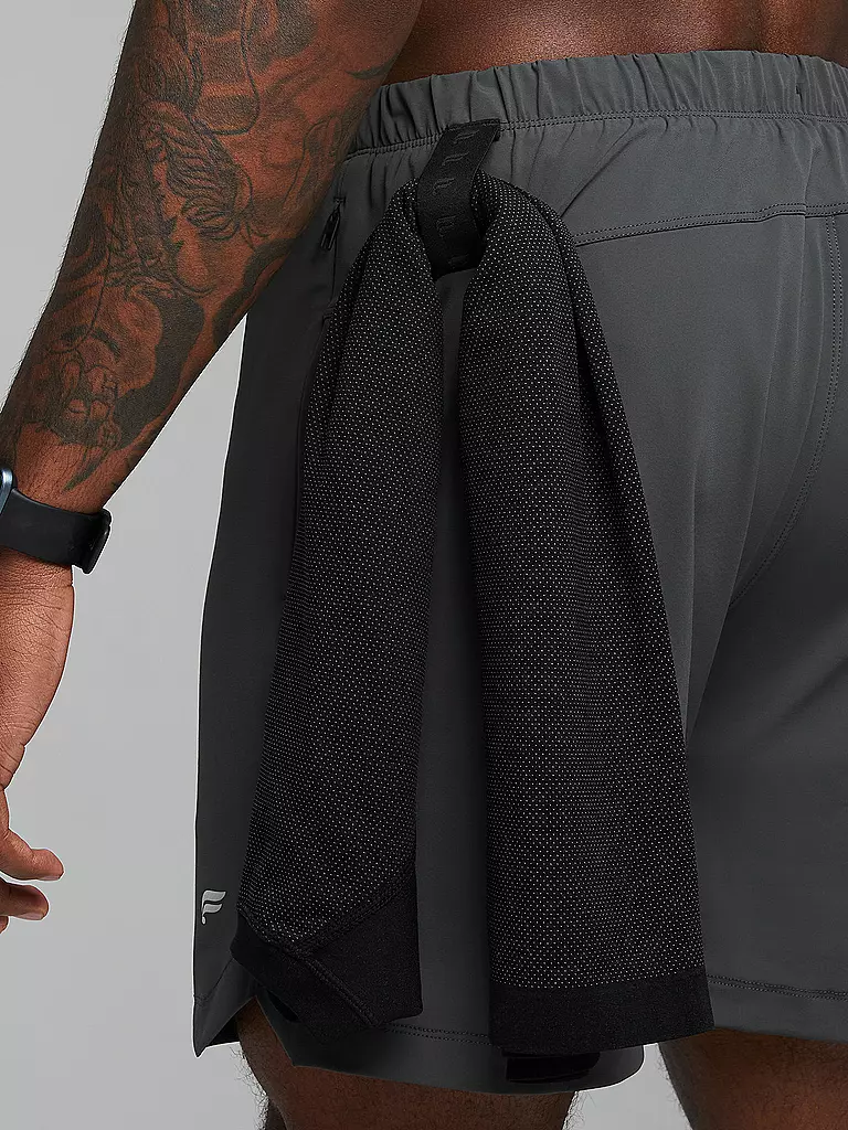 FABLETICS | Herren Fitnessshort The 7 One | grau