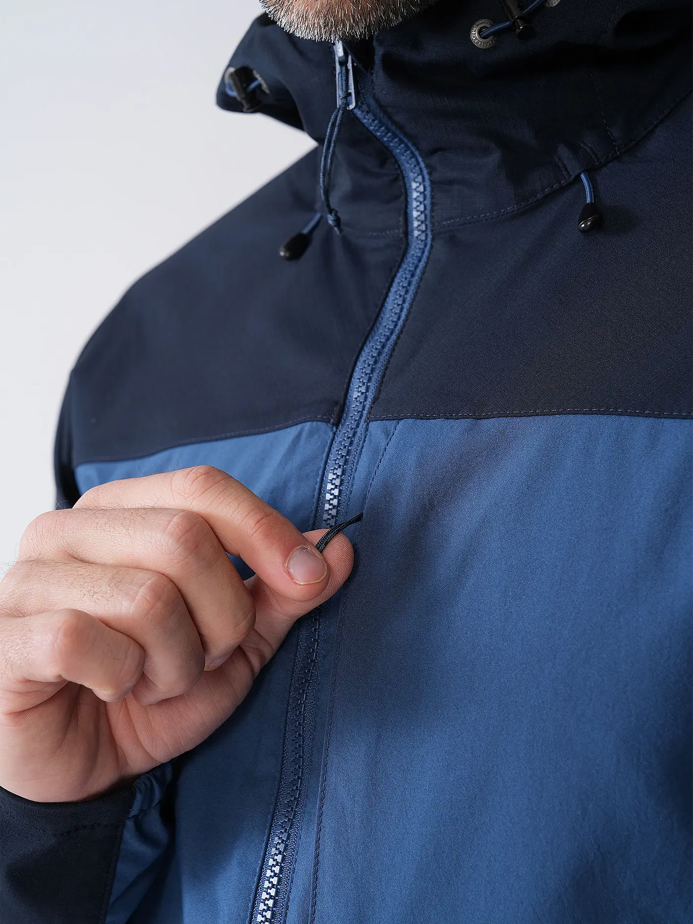 FJÄLLRÄVEN | Herren Jacke Abisko Midsummer | dunkelblau