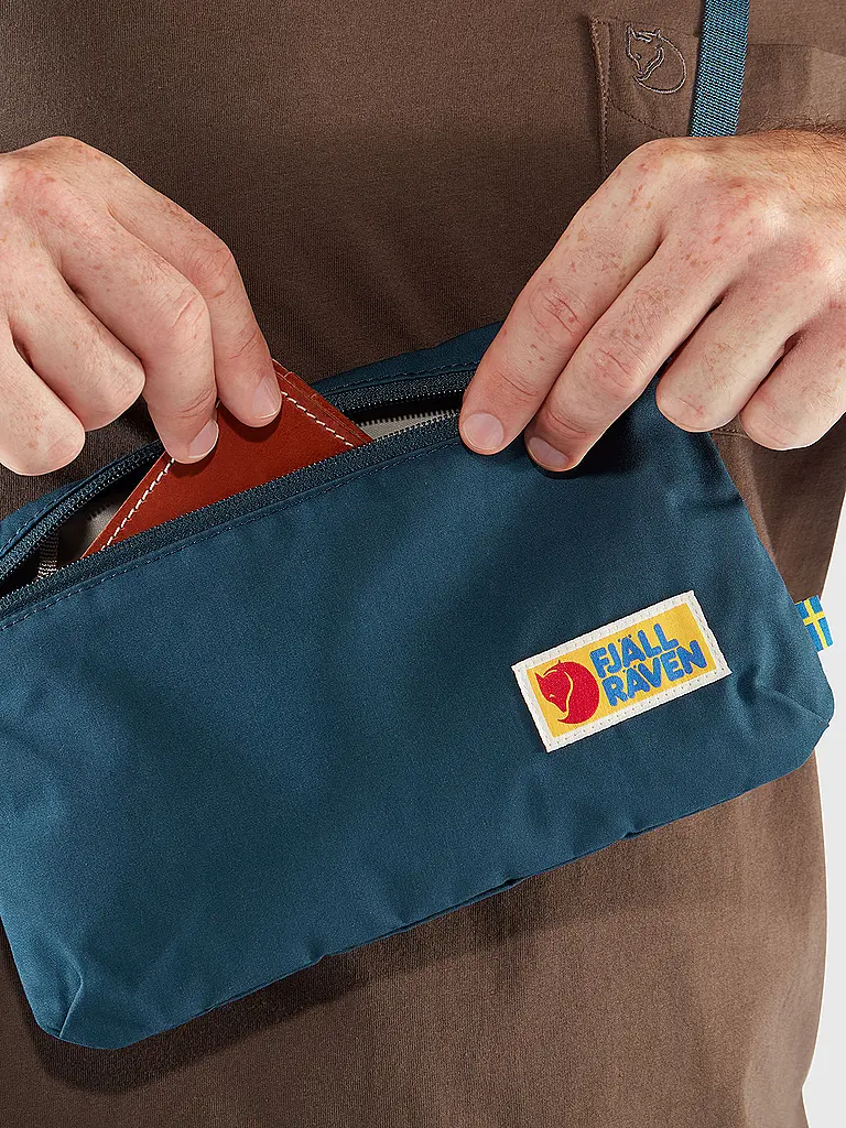 FJÄLLRÄVEN | Umhängetasche Vardag 1,5L | dunkelblau