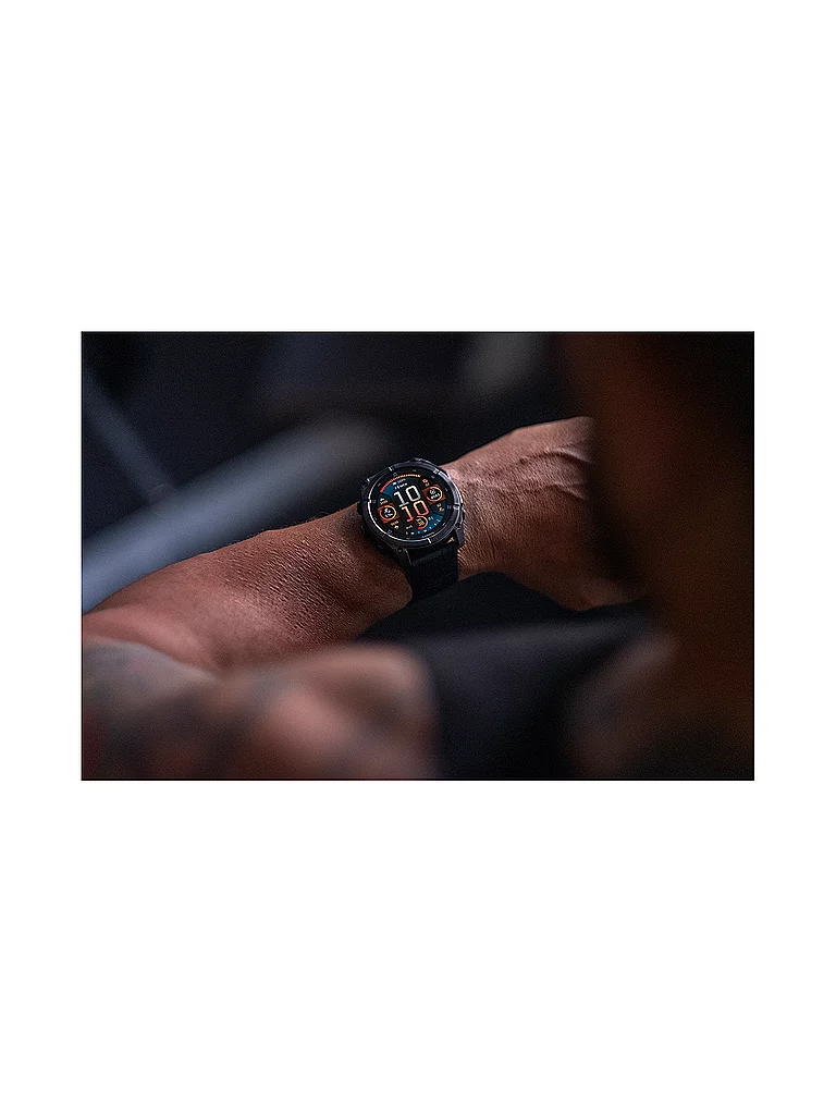 GARMIN GPS-Multisport-Smartwatch Fenix 8 Amoled Sapphire 51mm grau — Bild 3