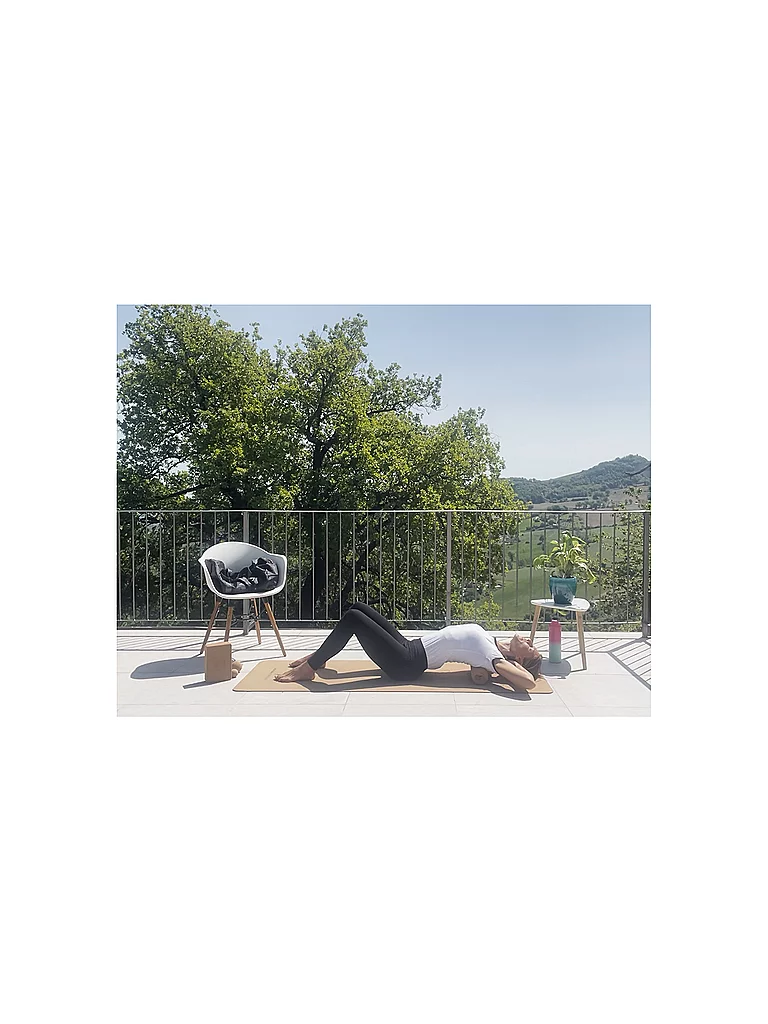 HUMANWERKSTATT Yogamatte Kork Soft hellbraun — Bild 3