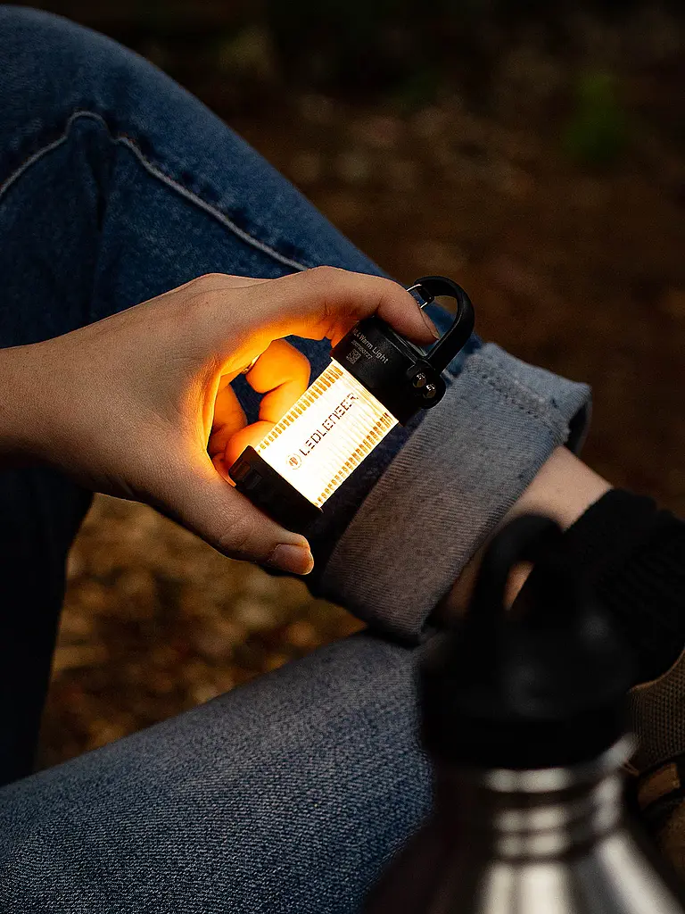 LEDLENSER | Laterne ML4 Warm Light | schwarz