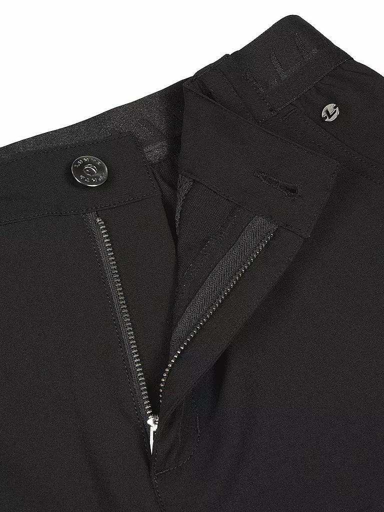 LUHTA | Damen Short Intala | schwarz