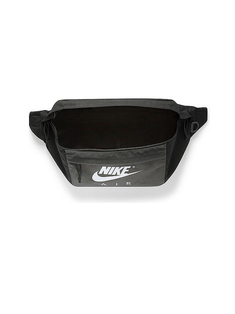 NIKE | Bauchtasche Tech | schwarz