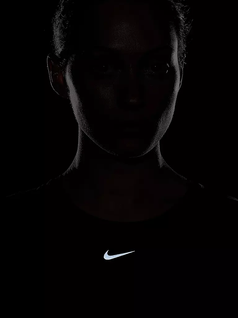 NIKE | Damen Fitnessshirt One Classic Dri-FIT | schwarz