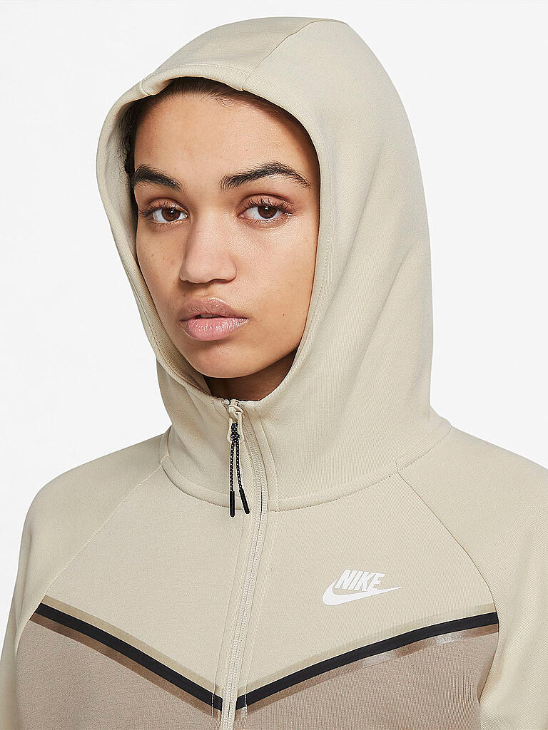 NIKE | Damen Kapuzenjacke Sportswear Tech Fleece Windrunner | beige
