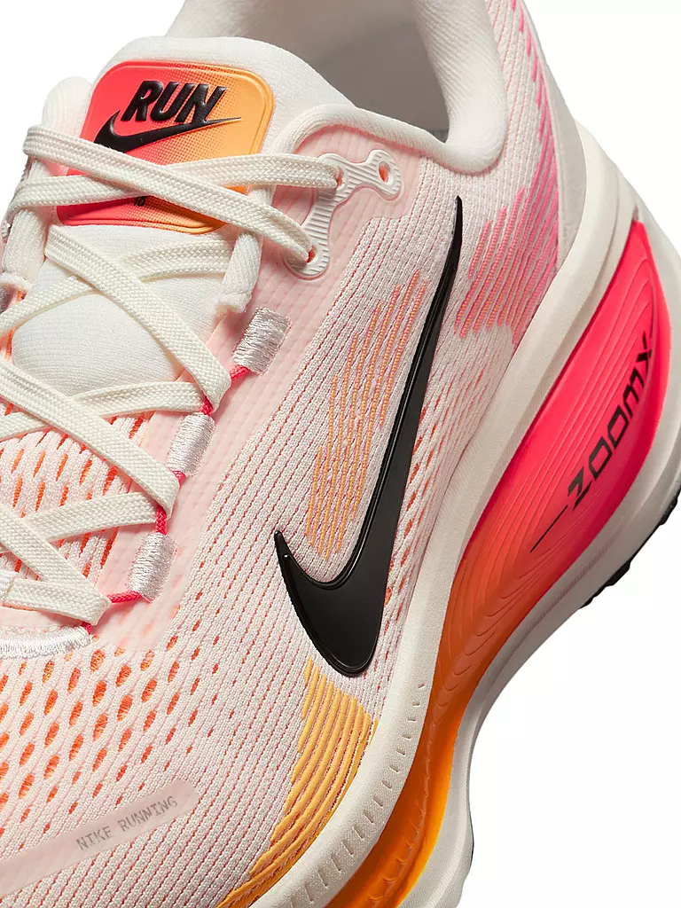 NIKE | Damen Laufschuhe Vomero 18 | weiss