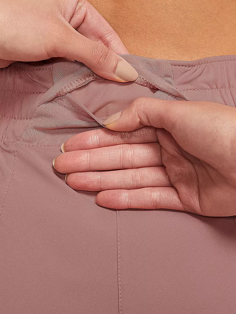 NIKE | Damen Laufshort Dri-FIT One Swoosh | rosa
