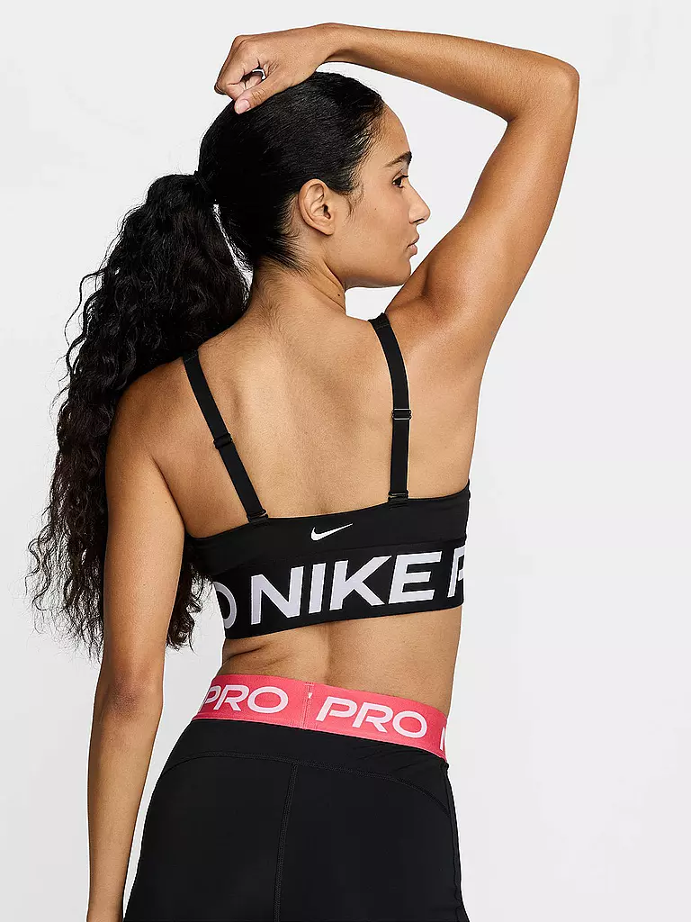 NIKE | Damen Sport-BH Pro Indy Plunge mit mittlerem Halt | 