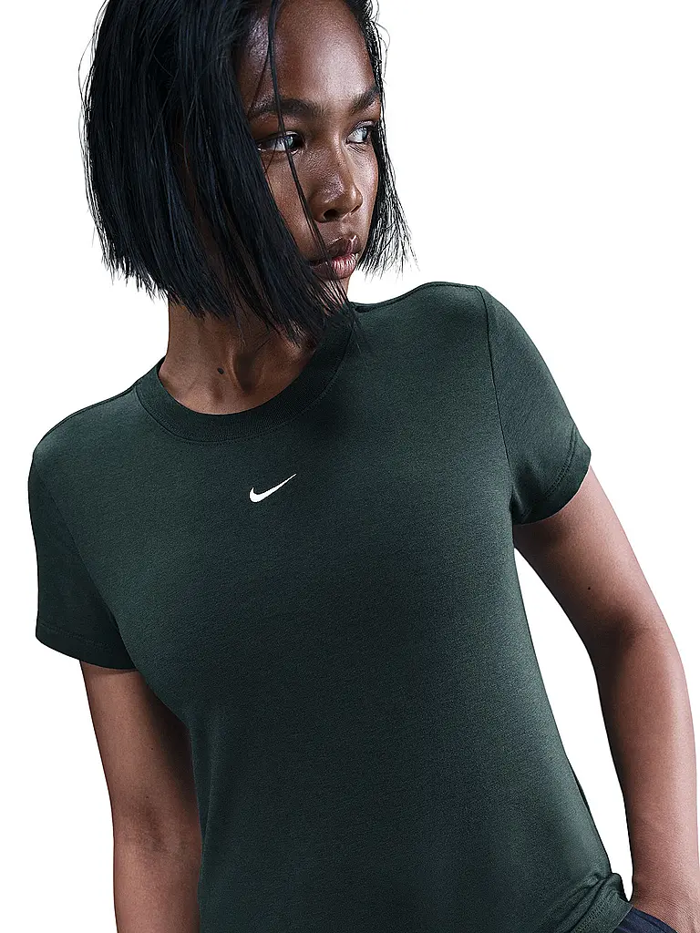 NIKE | Damen T-Shirt Sportswear Chill Knit | 
