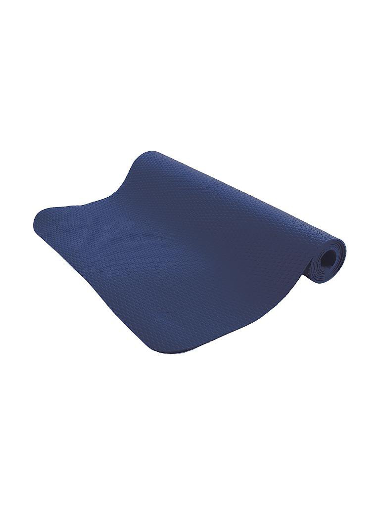 NIKE | Essential Yoga Kit | 