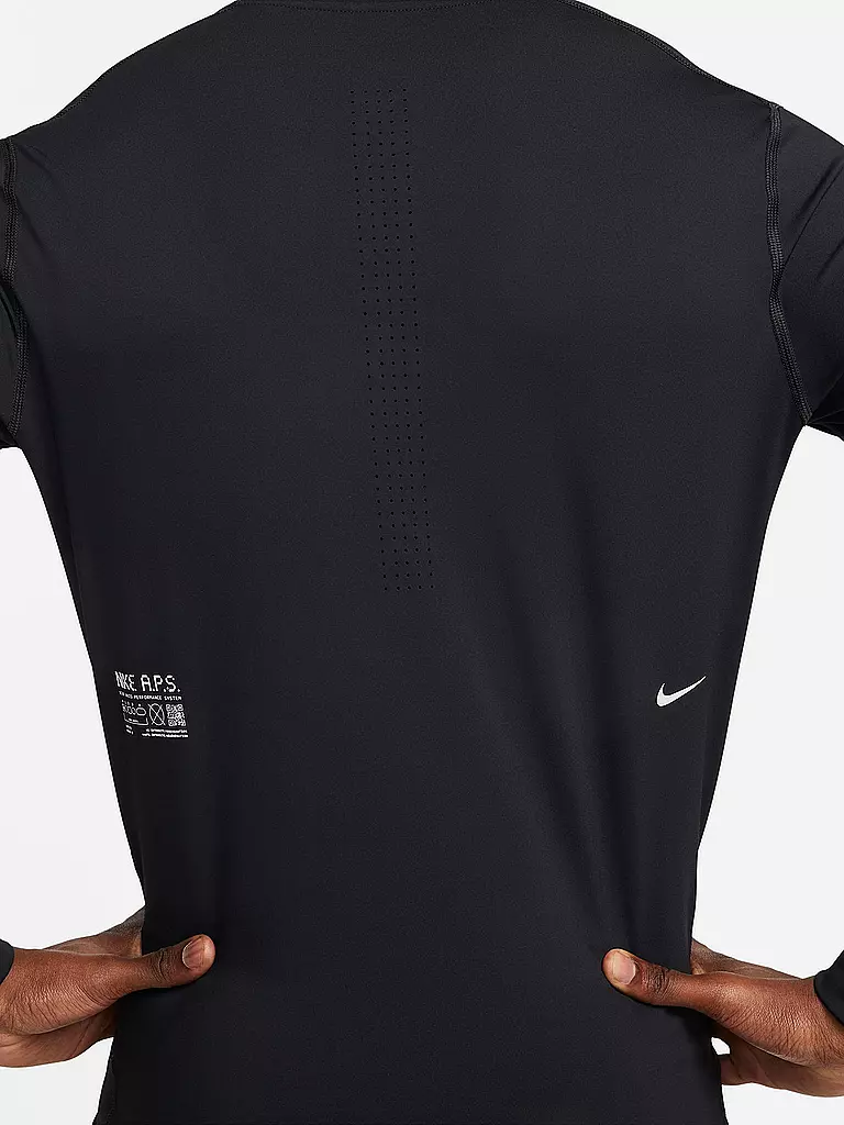 NIKE | Herren Fitnessshirt Axis Performance System | schwarz