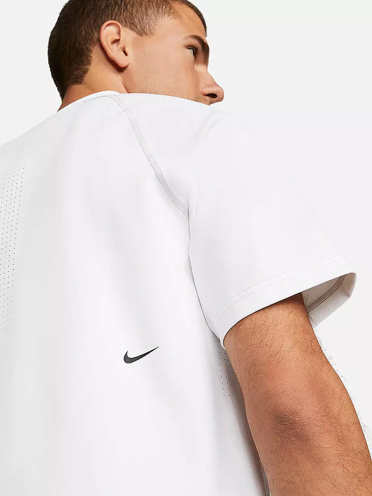 NIKE | Herren Fitnessshirt Dri-FIT ADV A.P.S. | weiss