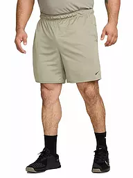 NIKE | Herren Fitnessshort Dri-FIT Totality | Olive