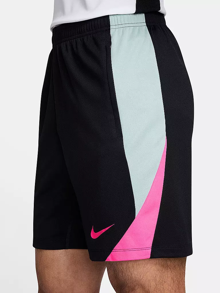 NIKE | Herren Fußballshort Strike | schwarz