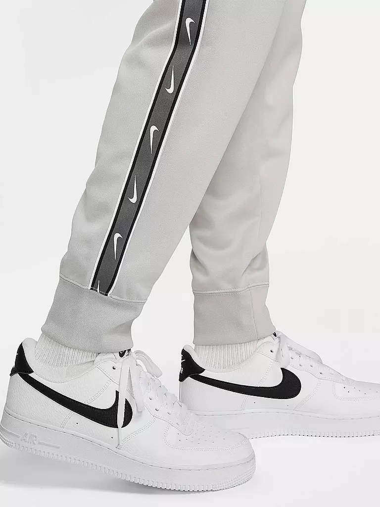 NIKE | Herren Jogginghose Sportswear Repeat | hellgrau