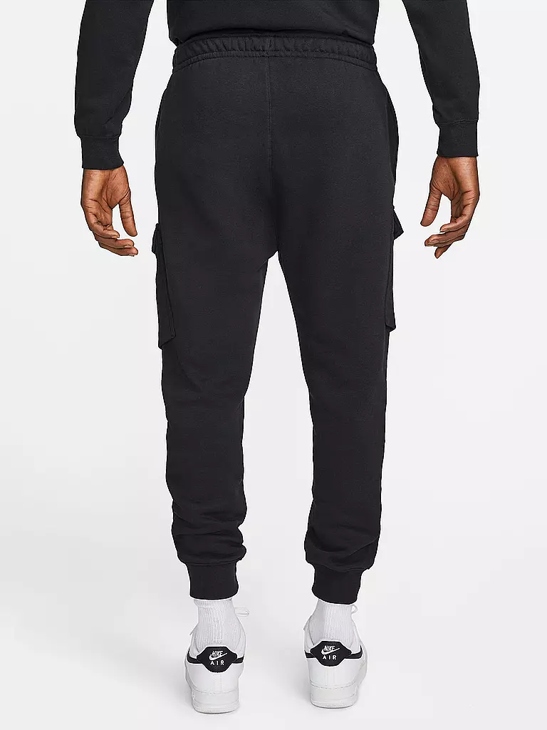 NIKE | Herren Jogginghose Sportswear Standard Issue | schwarz