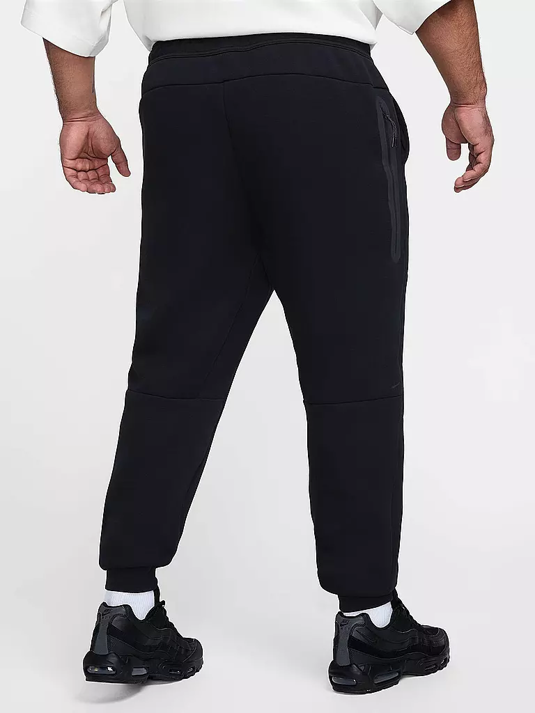 NIKE | Herren Jogginghose Tech Fleece | schwarz