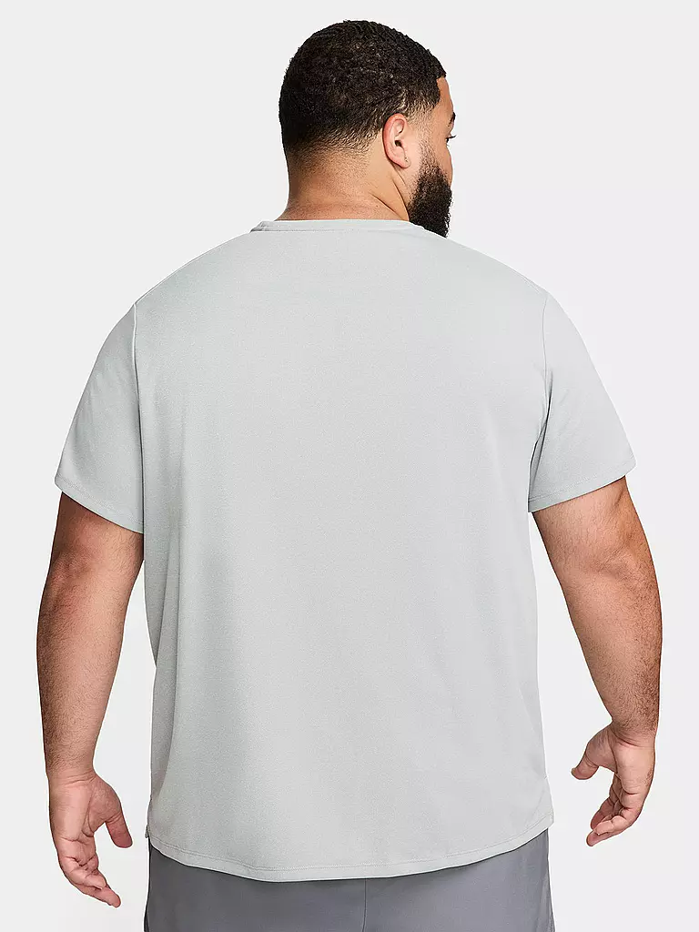 NIKE | Herren Laufshirt Dri-FIT UV Miler | hellgrau